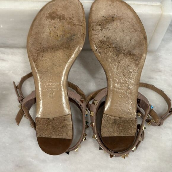 Valentino Poudre rockstud sandals 38 tan blush with gold studs ankle strap - Picture 9 of 12